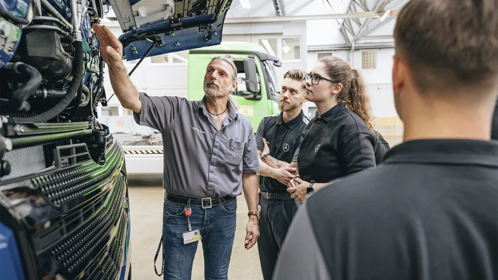 daimler truck formazione
