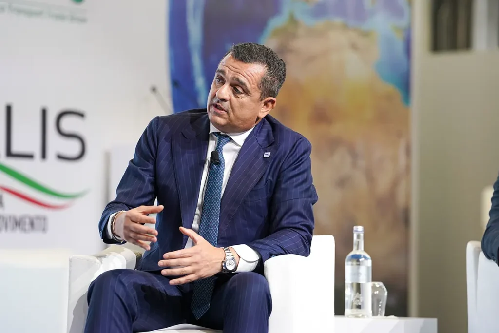 Giacomo Maurelli durante il Panel "Sostenibilità ambientale, economica e sociale: i tre pilastri per la crescita" durante LetExpo 2024