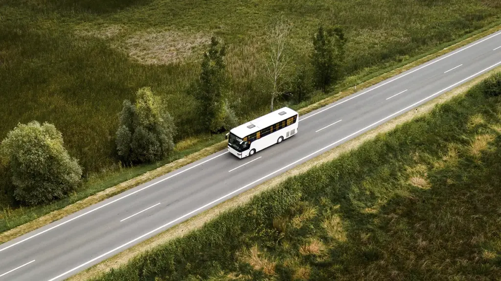 Autobus in calo, ma l’elettrico accelera