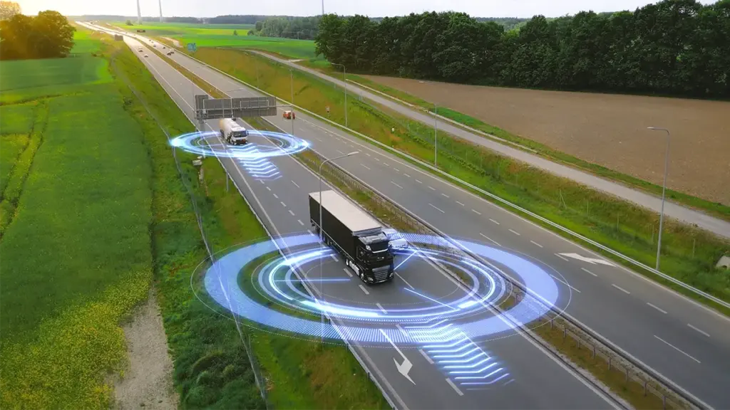 Plusai e goodyear camion autonomi più sicuri ed efficienti