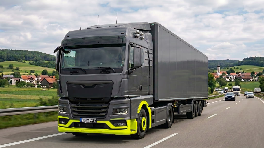 Camion MAN a idrogeno durante test su strada